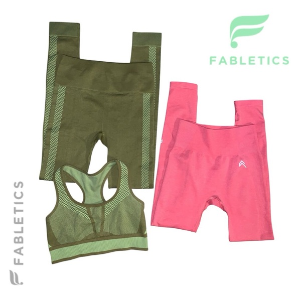 Fabletics Women's Rare Active Set - Picture 2 of 9